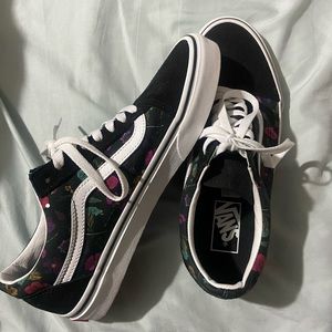 NWOT Vans